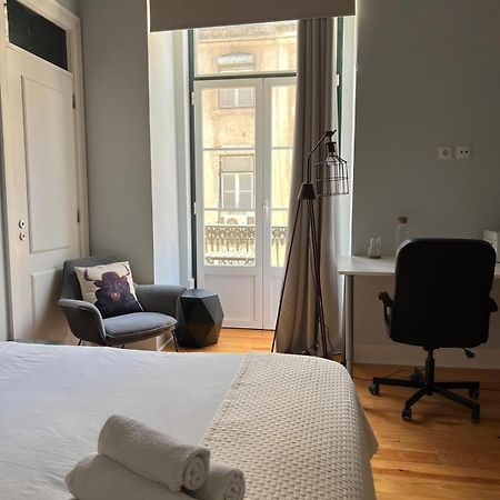 Suite No Chiado Baixa De Lisboa - Em Apartamento Partilhado Экстерьер фото