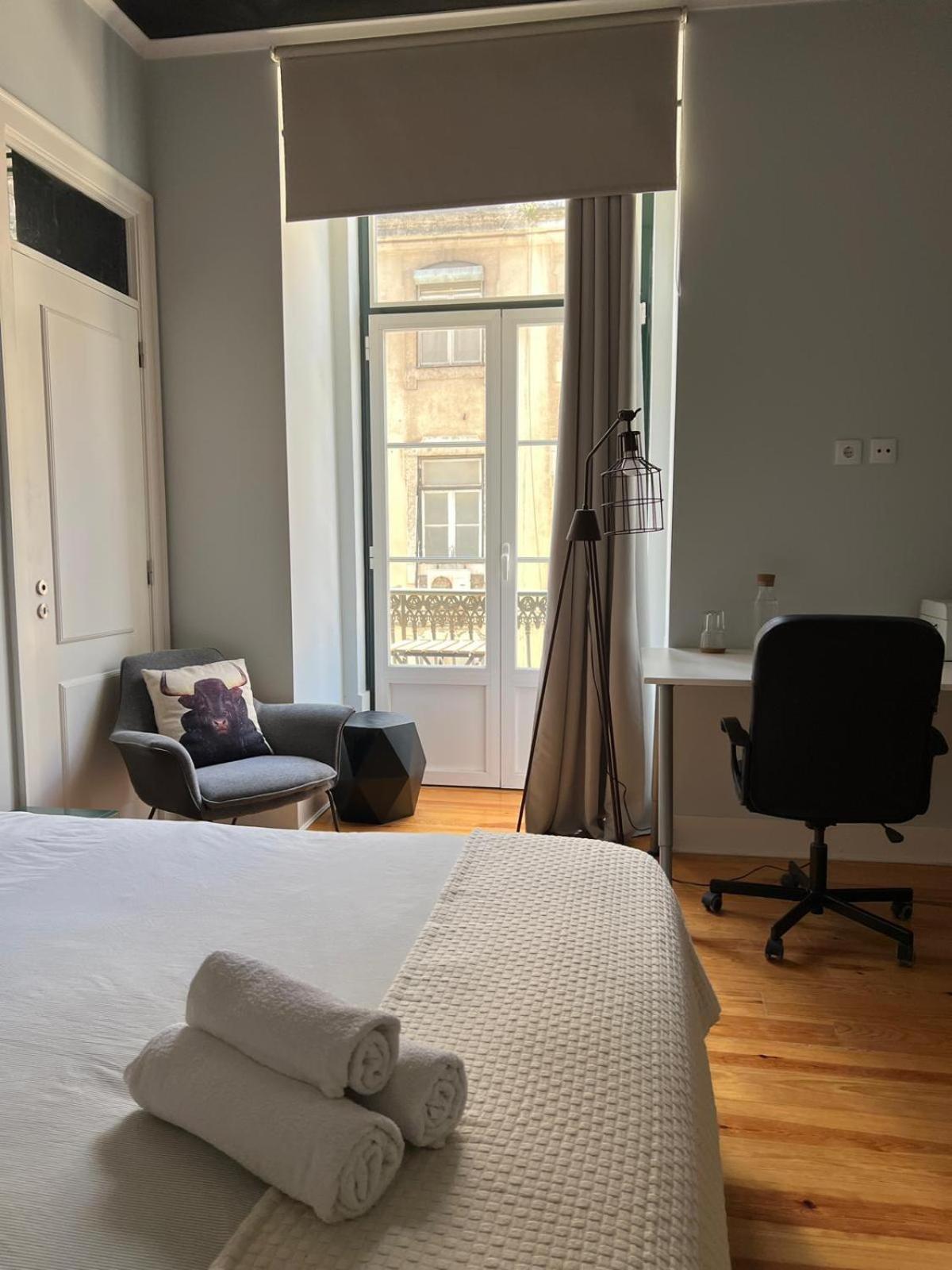 Suite No Chiado Baixa De Lisboa - Em Apartamento Partilhado Экстерьер фото